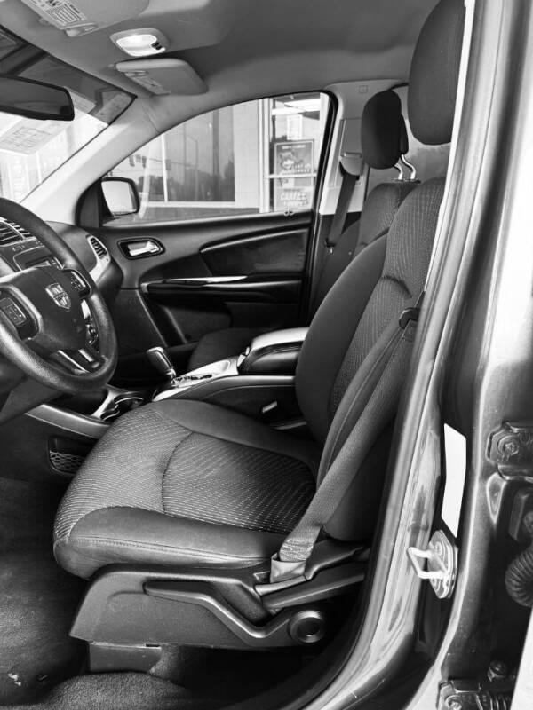 2020 Dodge Journey SE Value