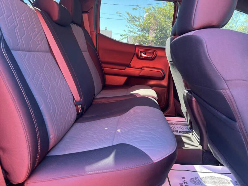 2022 Toyota Tacoma TRD Off-Road