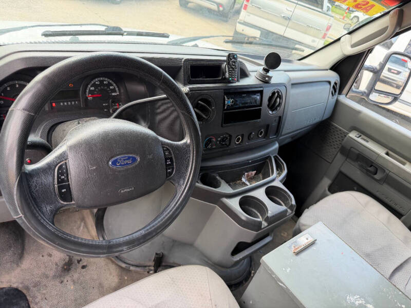 2010 Ford E-Series E-150