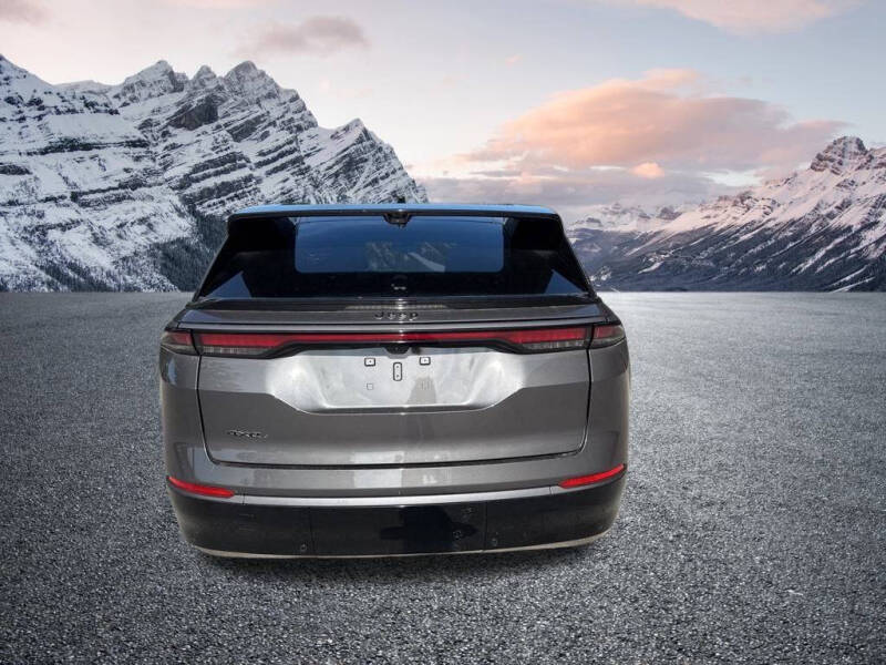 2025 Jeep Wagoneer S Launch Edition