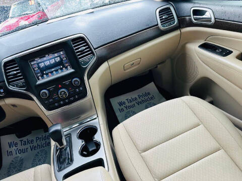 2018 Jeep Grand Cherokee Laredo