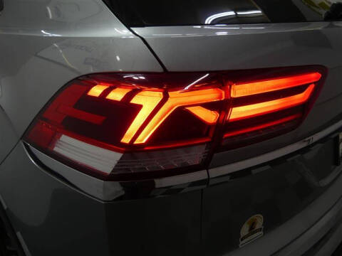 2022 Volkswagen Atlas Cross Sport V6 SE 4Motion