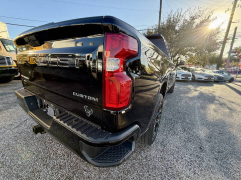 2020 Chevrolet Silverado 1500 Custom