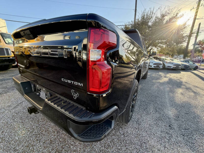 2020 Chevrolet Silverado 1500 Custom