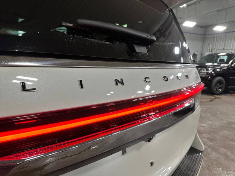 2023 Lincoln Navigator L Black Label