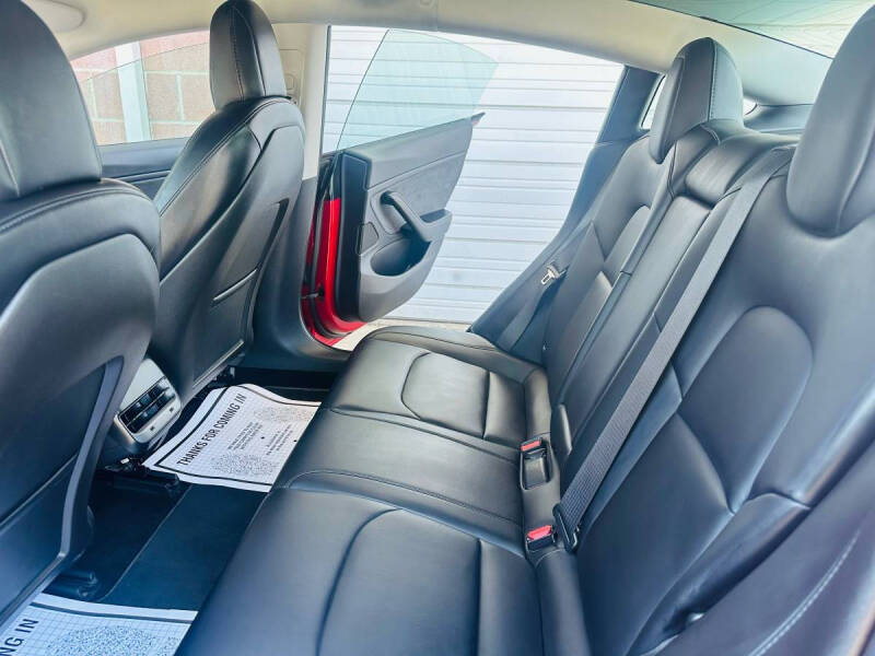 2021 Tesla Model 3 Standard Range Plus