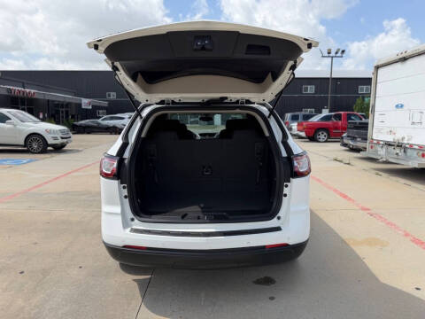 2017 Chevrolet Traverse LT