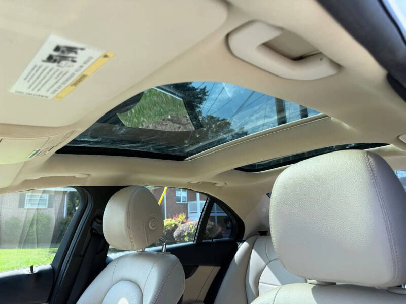 2015 Mercedes-Benz C-Class C 300