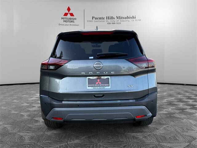 2022 Nissan Rogue SV