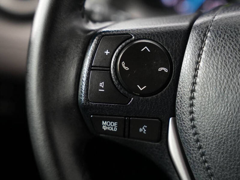 2017 Toyota RAV4 Hybrid XLE