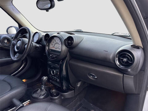 2013 MINI Countryman Cooper