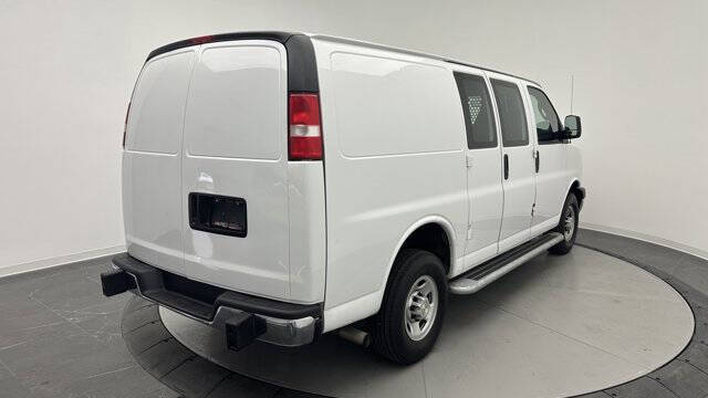 2023 Chevrolet Express 2500