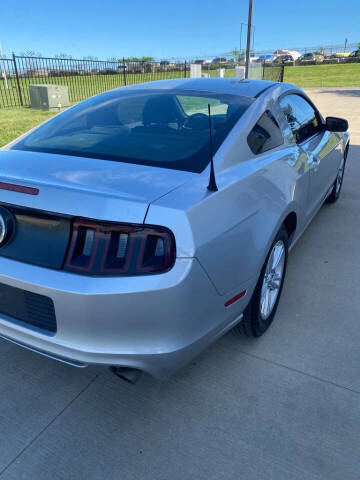 2013 Ford Mustang V6