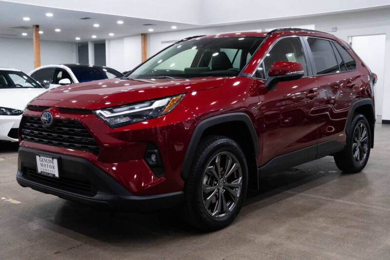2023 Toyota RAV4 Hybrid XLE Premium