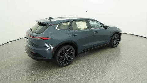 2025 Toyota Crown Signia Limited