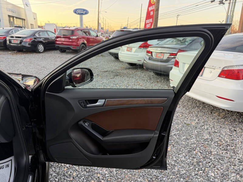 2015 Audi A4 2.0T quattro Premium