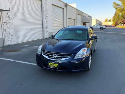 2010 Nissan Altima for sale at APOLLO AUTO SALES in Sacramento CA