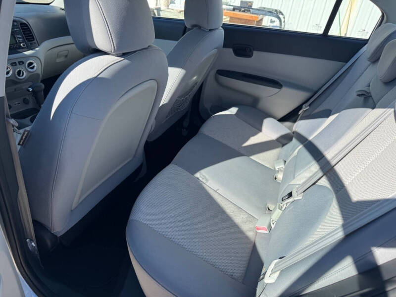 2010 Hyundai Accent GLS