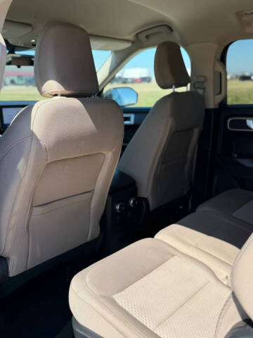2022 Ford Explorer