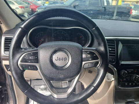 2018 Jeep Grand Cherokee Laredo E