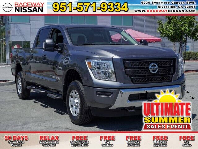 2022 Nissan Titan XD SV