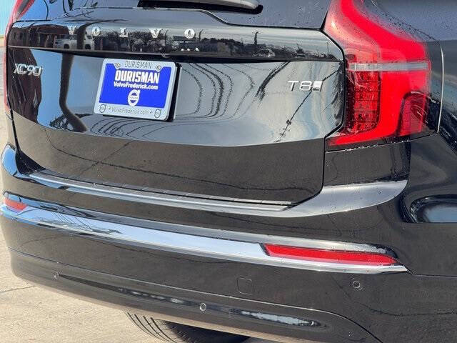 2026 Volvo XC90 T8 Plus 7P