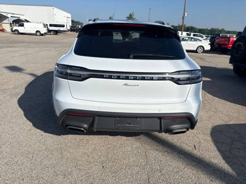 2024 Porsche Macan