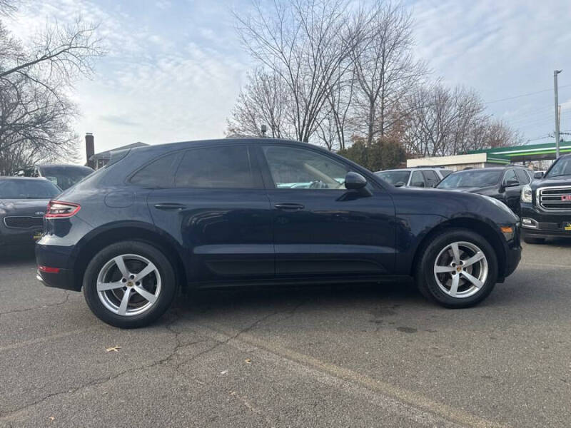 2017 Porsche Macan