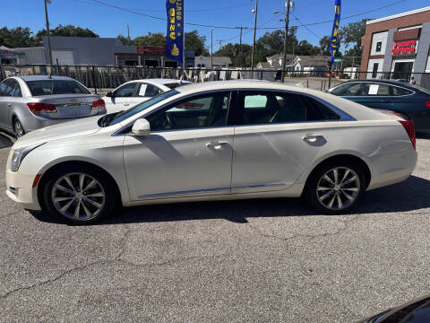 2013 Cadillac XTS Luxury Collection