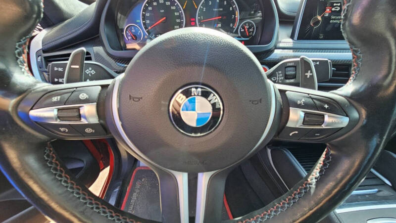 2015 BMW X6 M