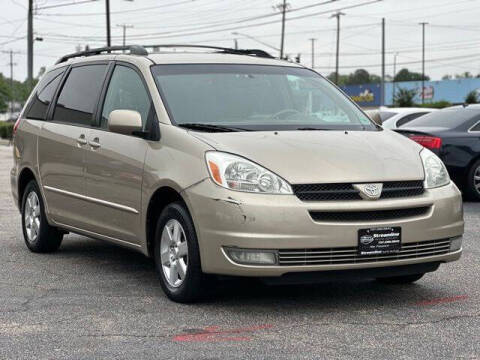 2004 Toyota Sienna