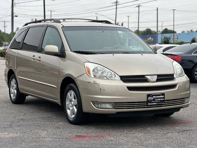 2004 Toyota Sienna