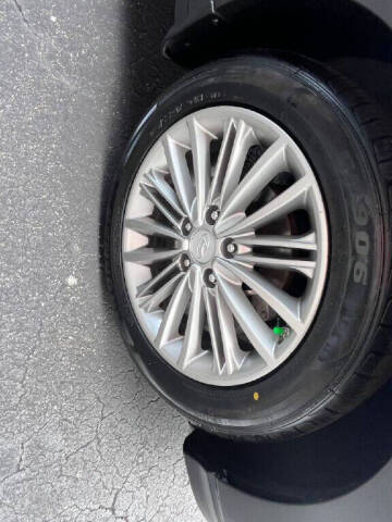 2019 Hyundai Kona SEL