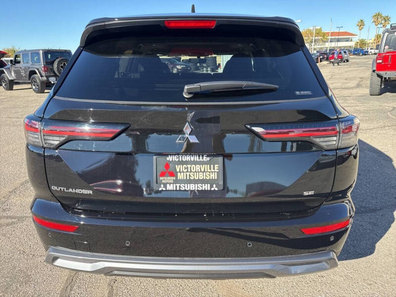 2025 Mitsubishi Outlander SE