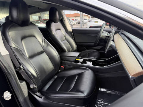 2018 Tesla Model 3 Mid Range