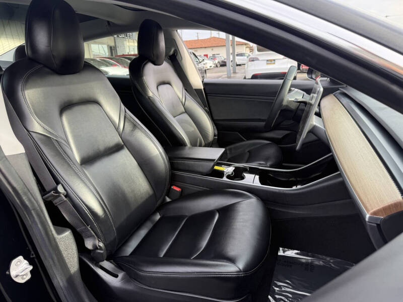 2018 Tesla Model 3 Mid Range