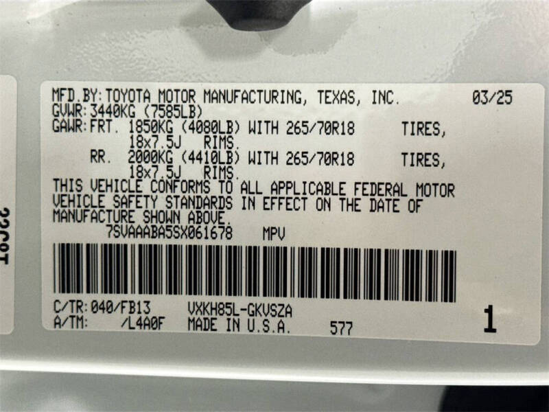 2025 Toyota Sequoia SR5