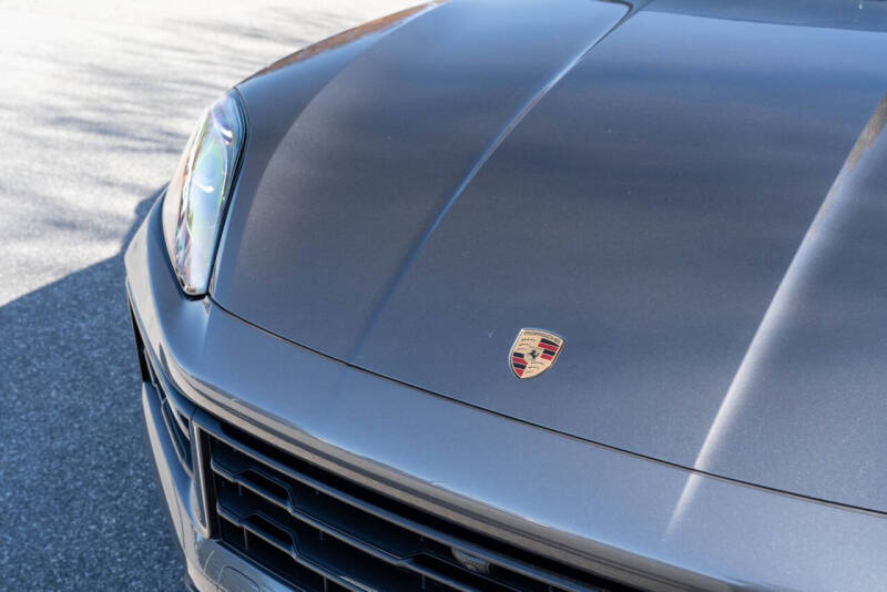 2025 Porsche Cayenne