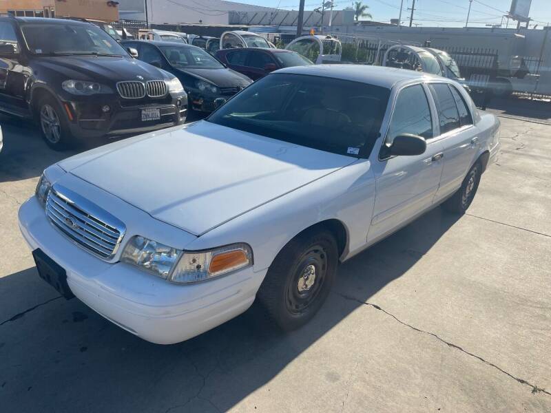 2005 Ford Crown Victoria for sale at OCEAN IMPORTS in Midway City CA