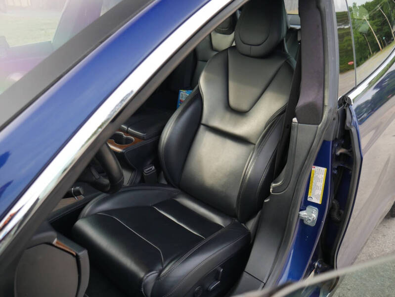 2020 Tesla Model S Long Range