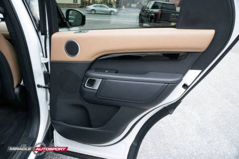 2022 Land Rover Discovery P300 S