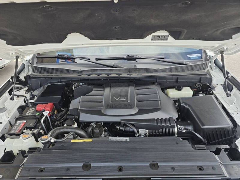 2022 Nissan Titan SV