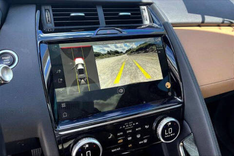 2022 Jaguar E-PACE P250 SE