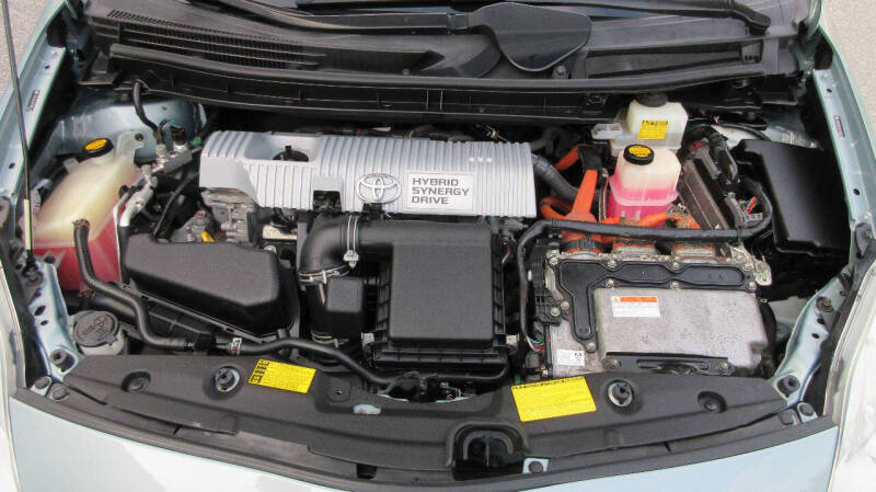 2012 Toyota Prius Two