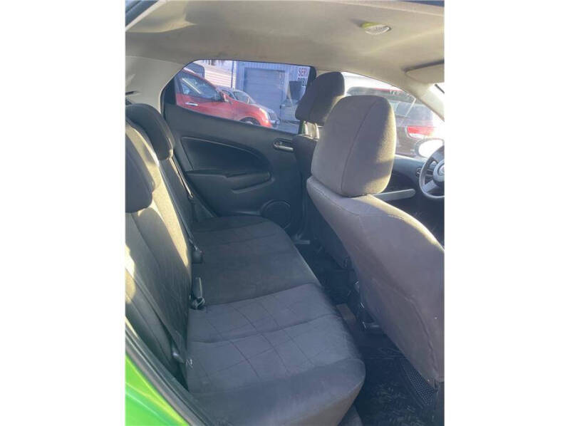 2012 Mazda MAZDA2 Sport