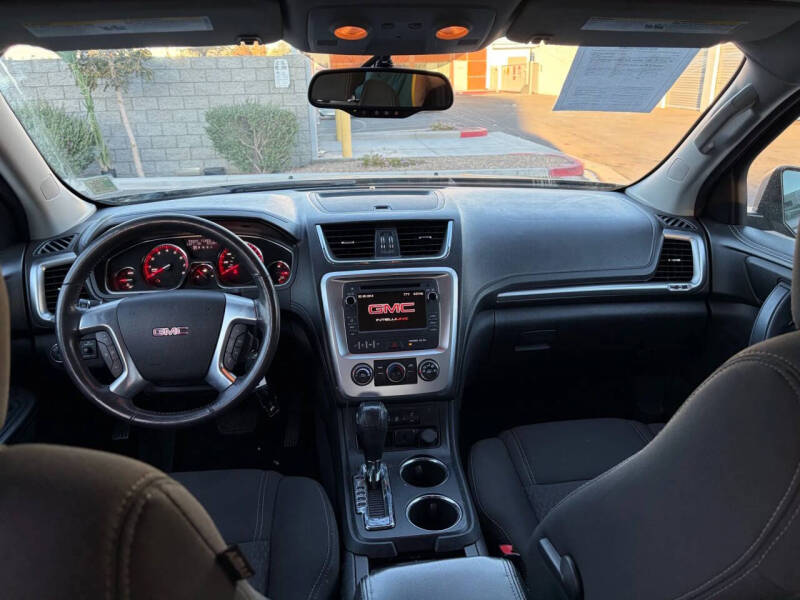 2015 GMC Acadia SLE-2