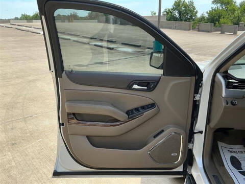 2017 GMC Yukon XL SLT