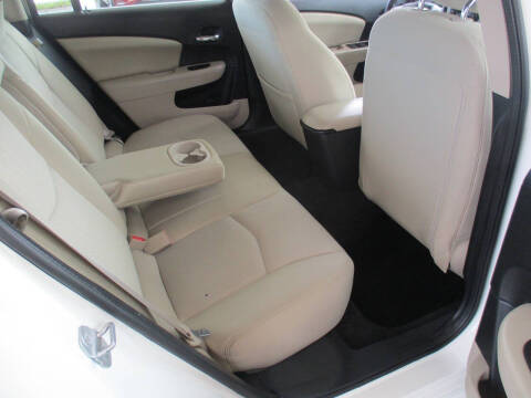 2011 Chrysler 200 Touring