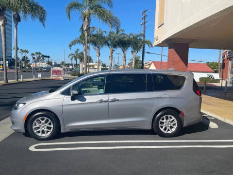 2017 Chrysler Pacifica Touring