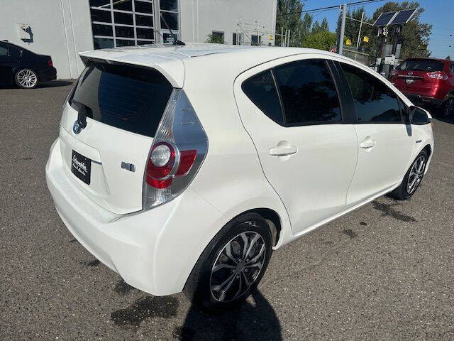 2014 Toyota Prius c